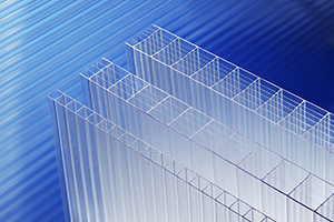 Polycarbonate channel sheet 40mm transparent, highly insulating and translucent for professional applications.